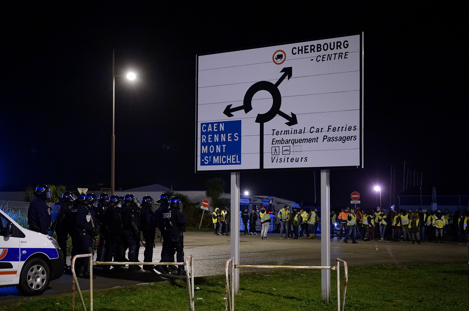 Les Gilets jaunes. Un mouvement social inédit en France