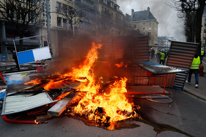 Les Gilets jaunes. Un mouvement social inédit en France