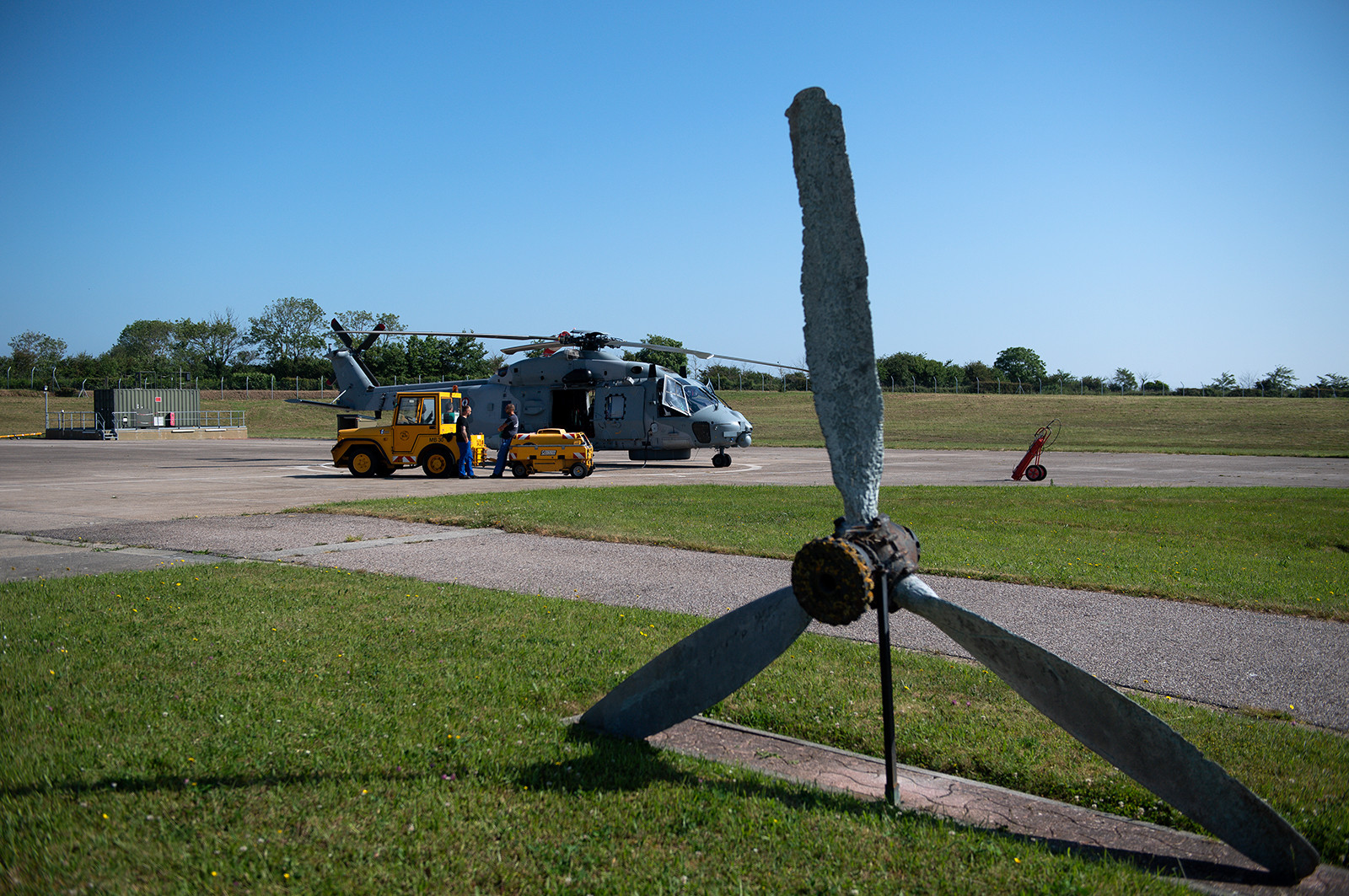 L'hélicoptère Caïman de la 33F en exercice