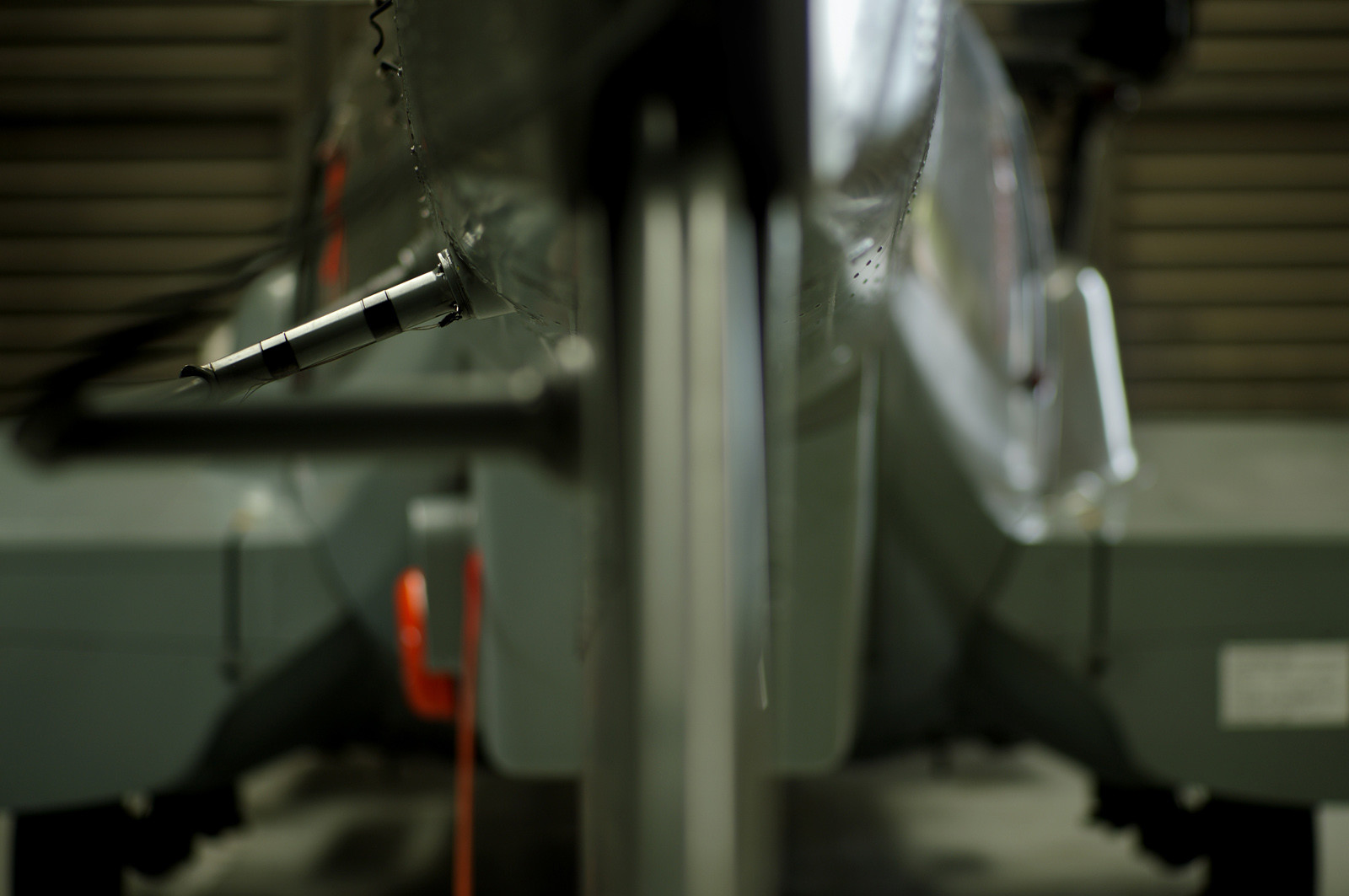 L'engagement de ces marins du ciel se traduit par des taux de disponibilté très élevés et des capacités d'intervention dans lesconditions les plus difficiles. Belligou Rescue (c'est ainsi que se nomme l'EC 225 lorsqu'il est en opération) est en alerte à 1 heure de jour et 2 heures de nuit, le coordinateur de mission de sauvetage, qui dirige les opérations depuis le CROSS, sait que l'hélicoptère sera préparé et configuré pour la mission puis aura décollé en 10 à 15 minutes en journée et en moins de 40 minutes la nuit.Il est remplacé en juin 2016 par l’hélicoptère Caïman Marine au détachement de Maupertus. L'engagement de ces marins du ciel se traduit par des taux de disponibilté très élevés et des capacités d'intervention dans lesconditions les plus difficiles. Belligou Rescue (c'est ainsi que se nomme l'EC 225 lorsqu'il est en opération) est en alerte à 1 heure de jour et 2 heures de nuit, le coordinateur de mission de sauvetage, qui dirige les opérations depuis le CROSS, sait que l'hélicoptère sera préparé et configuré pour la mission puis aura décollé en 10 à 15 minutes en journée et en moins de 40 minutes la nuit.Il est remplacé en juin 2016 par l’hélicoptère Caïman Marine au détachement de Maupertus.