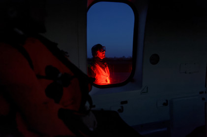 L'engagement de ces marins du ciel se traduit par des taux de disponibilté très élevés et des capacités d'intervention dans lesconditions les plus difficiles. Belligou Rescue (c'est ainsi que se nomme l'EC 225 lorsqu'il est en opération) est en alerte à 1 heure de jour et 2 heures de nuit, le coordinateur de mission de sauvetage, qui dirige les opérations depuis le CROSS, sait que l'hélicoptère sera préparé et configuré pour la mission puis aura décollé en 10 à 15 minutes en journée et en moins de 40 minutes la nuit.Il est remplacé en juin 2016 par l’hélicoptère Caïman Marine au détachement de Maupertus.