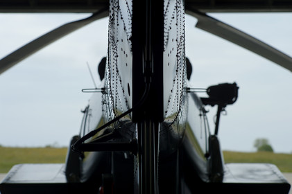 L'engagement de ces marins du ciel se traduit par des taux de disponibilté très élevés et des capacités d'intervention dans lesconditions les plus difficiles. Belligou Rescue (c'est ainsi que se nomme l'EC 225 lorsqu'il est en opération) est en alerte à 1 heure de jour et 2 heures de nuit, le coordinateur de mission de sauvetage, qui dirige les opérations depuis le CROSS, sait que l'hélicoptère sera préparé et configuré pour la mission puis aura décollé en 10 à 15 minutes en journée et en moins de 40 minutes la nuit.Il est remplacé en juin 2016 par l’hélicoptère Caïman Marine au détachement de Maupertus.