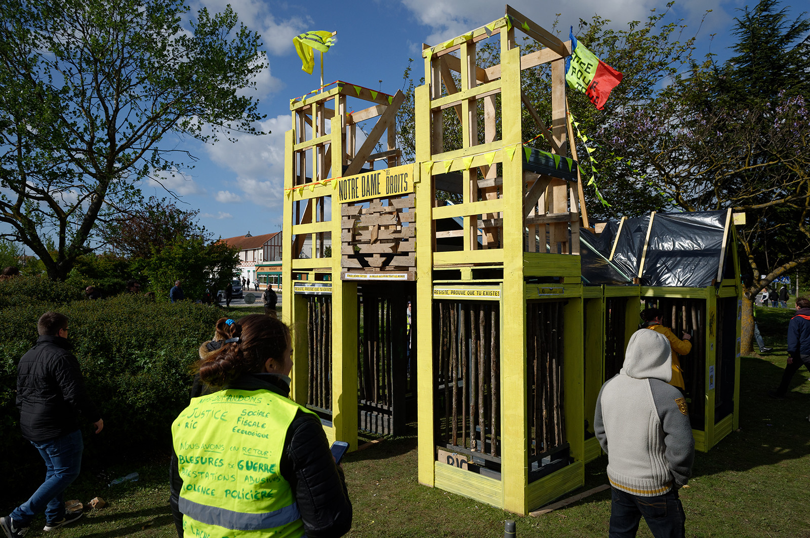 les Gilets jaunes. Un mouvement social inédit en France